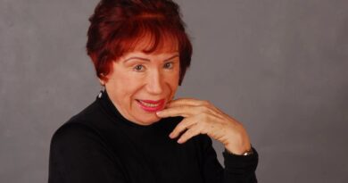 Morre aos 99 anos a atriz Berta Loran, ícone do humor brasileiro