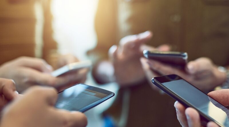 Instagram nega escuta de conversas no Brasil e explica anúncios