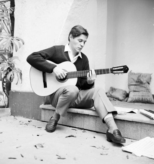 Adriana Quadros apresenta “As Cores do Tom” no Blue Note Rio