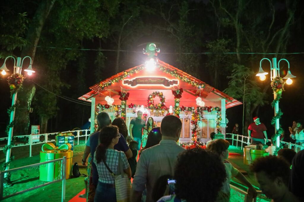 Natal no Horto do Fonseca encanta Niterói