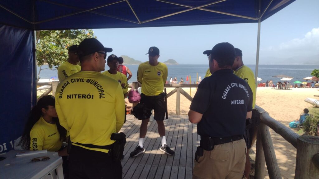 Operação Verão: Niterói amplia ações de segurança nas praias