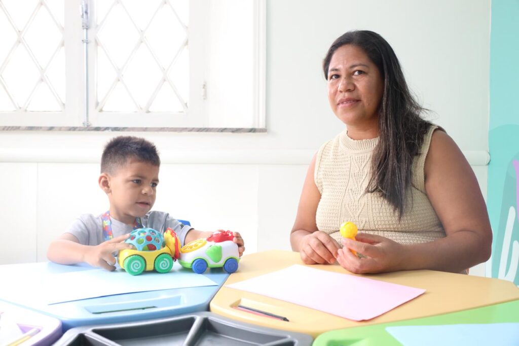 Prefeitura inaugura centro especializado para ampliar cuidado a crianças com TEA