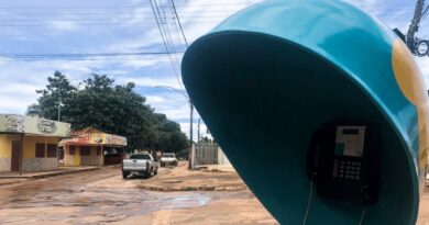 Orelhões começam a desaparecer das ruas do Brasil em 2026