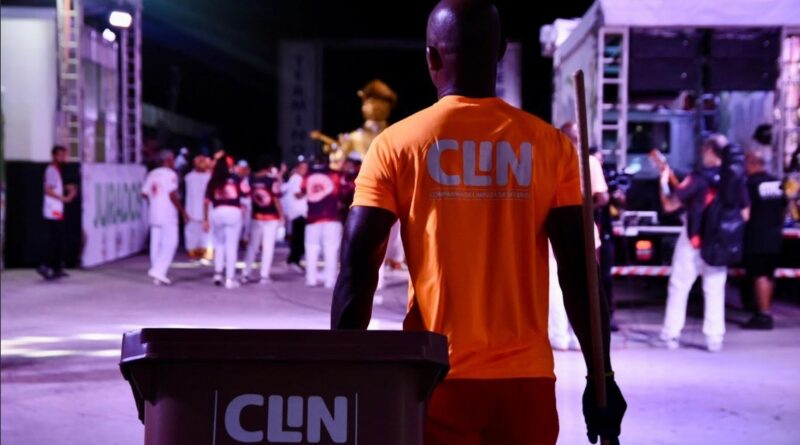 Clin recolhe mais de 3 toneladas de resíduos no Caminho Niemeyer durante o Carnaval de Niterói