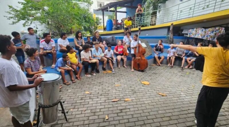 Grota abre inscrições para curso pré-vestibular gratuito em Niterói