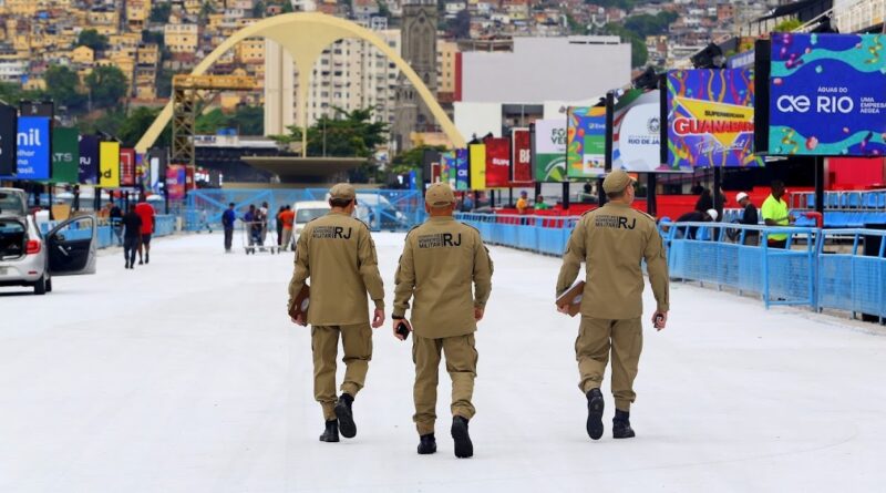 Bombeiros intensificam fiscalização dos camarotes da Sapucaí