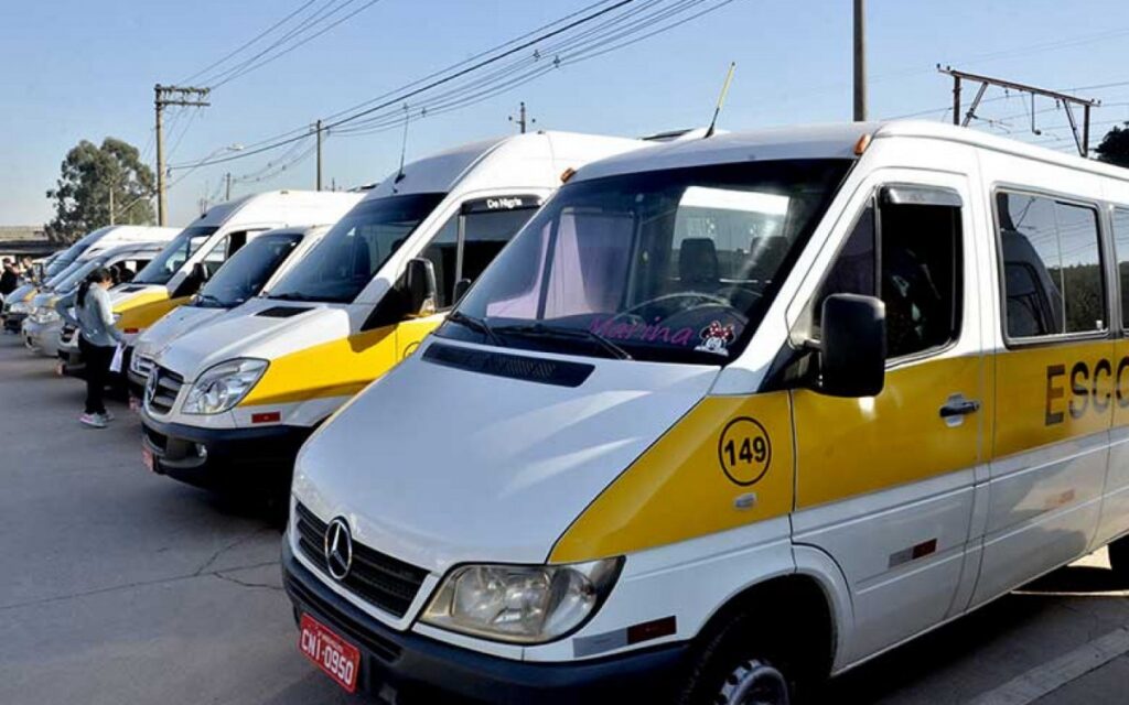 Niterói atualiza regra de vistoria e muda cálculo da vida útil dos táxis