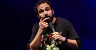 Murilo Couto leva humor sobre casamento a Niterói
