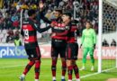 Flamengo vence na altitude e larga bem na Libertadores