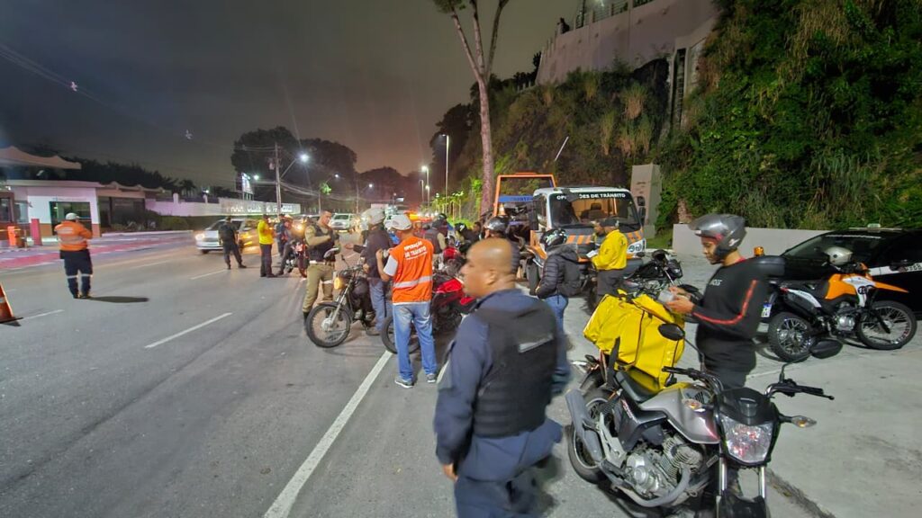 NitTrans amplia fiscalização e supera 4,5 mil abordagens em 2026