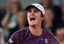 João Fonseca faz história e avança às quartas em Paris