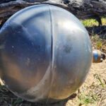 Bolas metálicas em praia intrigam agência espacial australiana