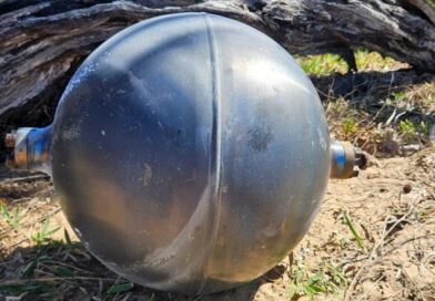 Bolas metálicas em praia intrigam agência espacial australiana