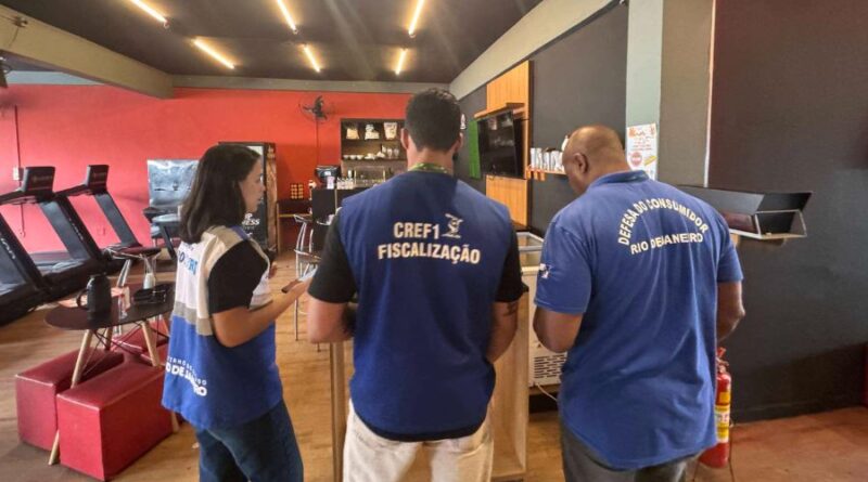 Academias interditadas no RJ após fiscalização conjunta