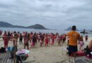 Manhã de bem-estar em Icaraí reúne dança, massagem e remada inclusiva